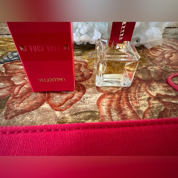 🦋VALENTINO Bundle - Picture 5 of 7